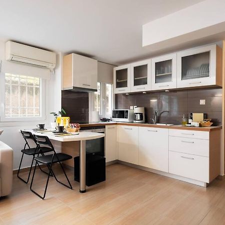 Modern Two Level Apartment In The Heart Of Athens Luaran gambar