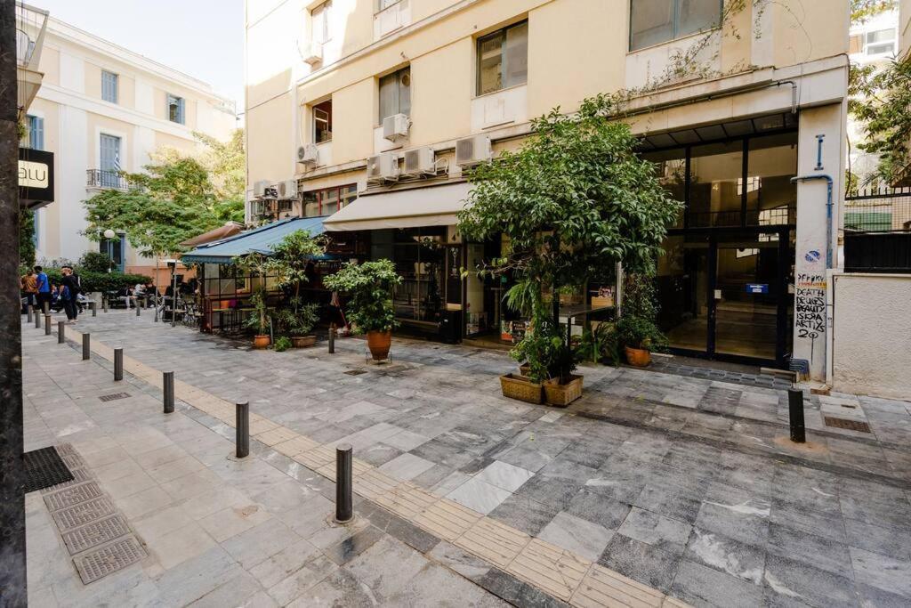 Modern Two Level Apartment In The Heart Of Athens Luaran gambar